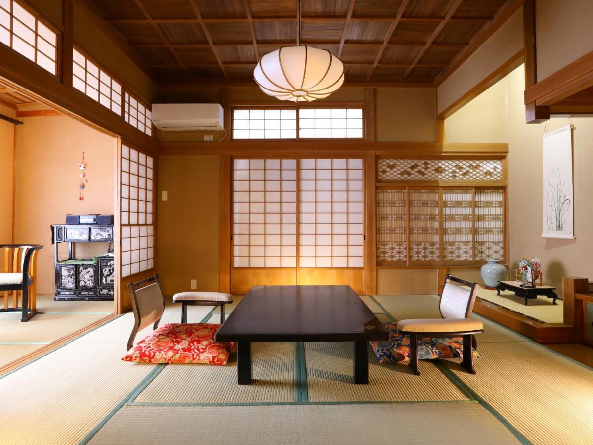 Jinpyokaku Hotel Jamanoucsi Kültér fotó