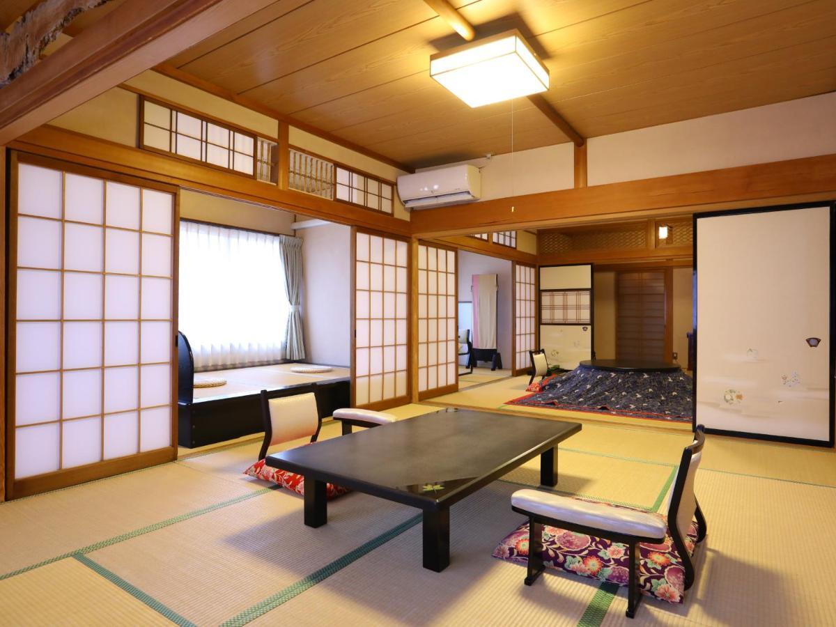 Jinpyokaku Hotel Jamanoucsi Kültér fotó