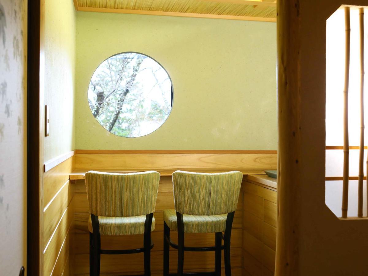 Jinpyokaku Hotel Jamanoucsi Kültér fotó